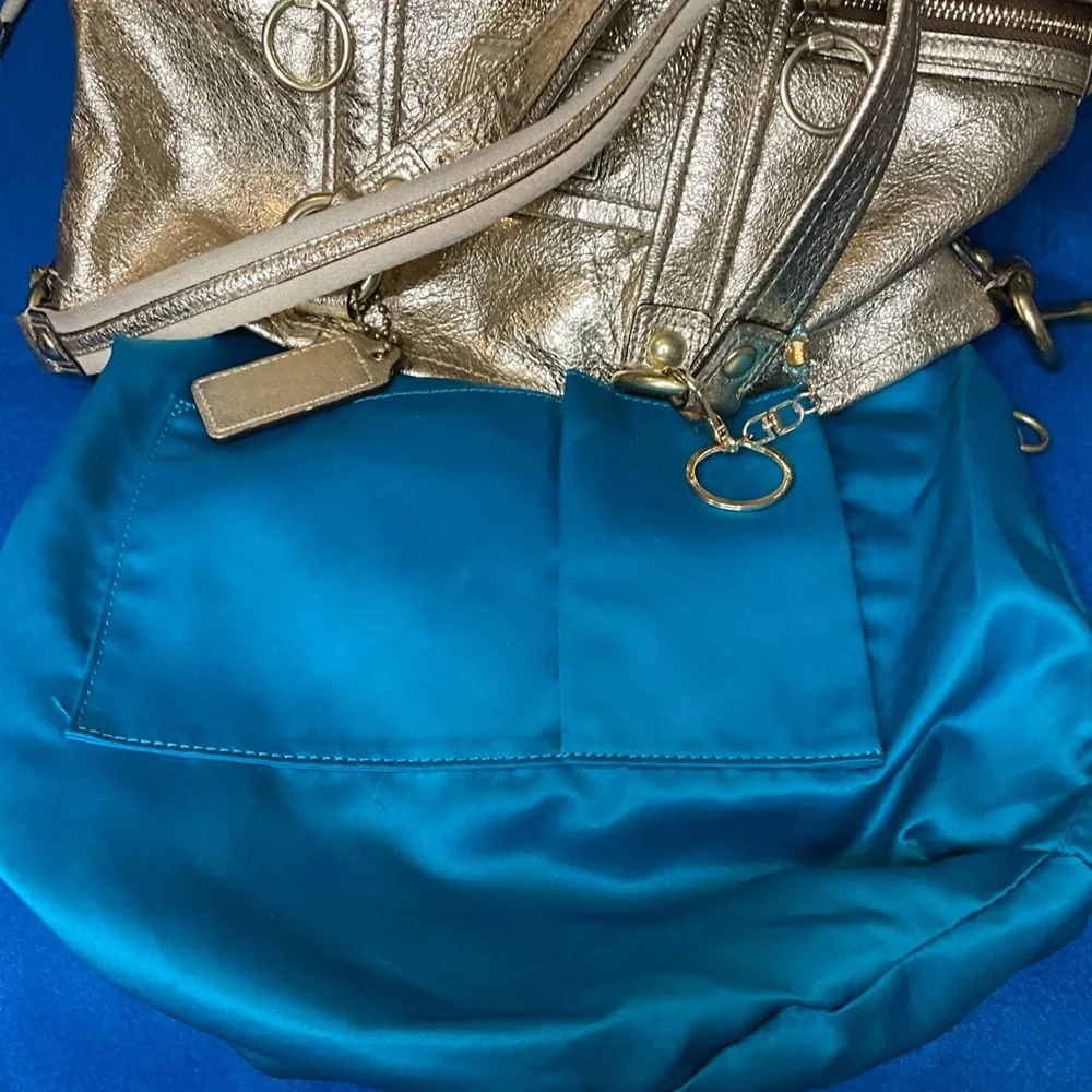 Coach Poppy Metallic Gold Leather Jazzy Satchel Bag 2009. COA included